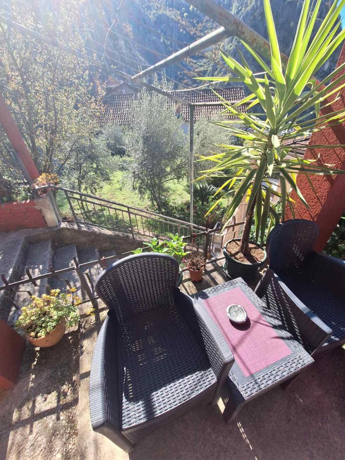 Red House Apartment Kotor Exterior foto